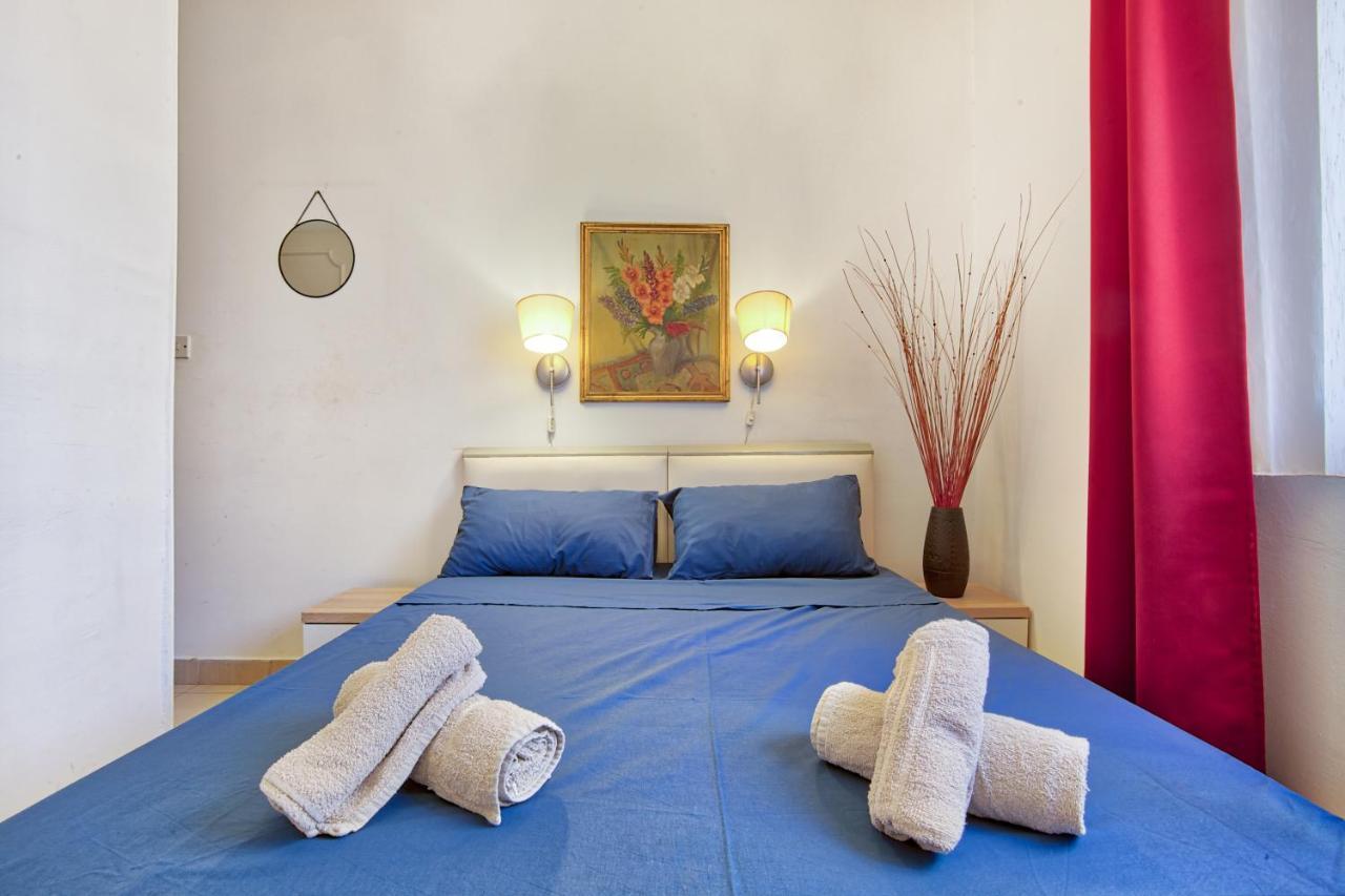 Vic- Seafront Apartment Sliema Esterno foto