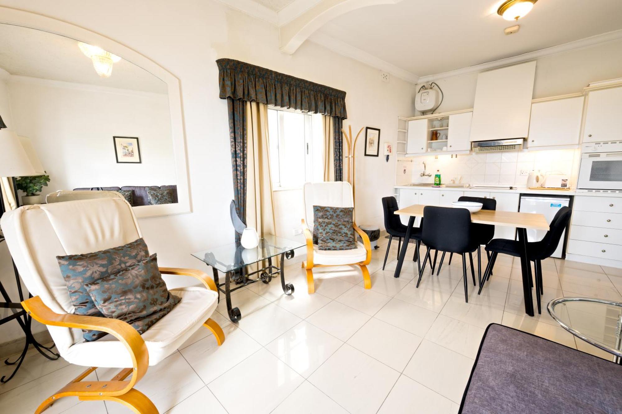 Vic- Seafront Apartment Sliema Esterno foto